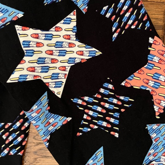 OS LulaRoe Bomb Pop 4th of July Star Leggings - Picture 2 of 3